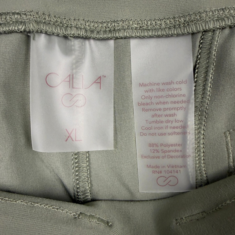 CALIA Effortless TrueLight 4" Shorts Womens XL Muted Green Activewear - Picture 8 of 9